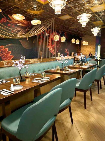 sushi restaurant teal vinyl booths and chairs - furniture case study